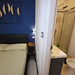 5 Min Stazione - 4 Piano Senza Ascensore Guest house 3*