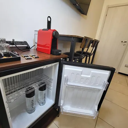 5 Min Stazione - 4 Piano Senza Ascensore