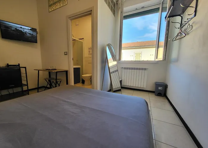 게스트하우스 5 Min Stazione - 4 Piano Senza Ascensore 볼로냐